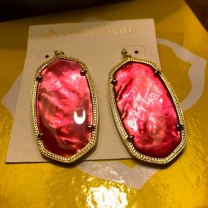 Kendra Scott Danielle earrings